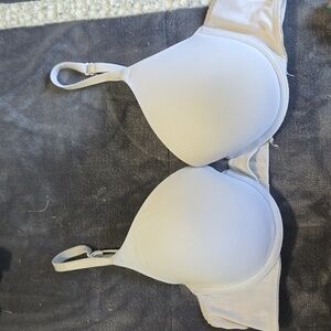 White Push-up Bra